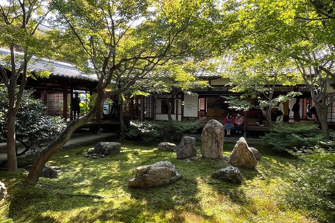 Kiyomizu Temple and Backstreets of Gion, Half Day Group Tour - Kennin-ji: Kyoto’s Oldest Zen Temple, Without the Rush Feeling
