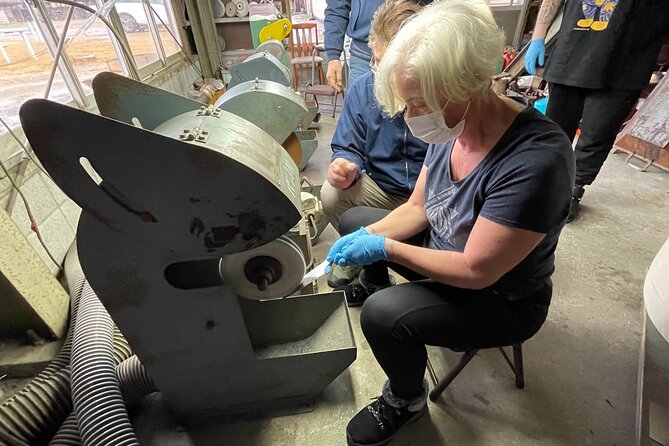 Knife Making Experience in Samurai Sword Town - Start time, meeting point, and how the day runs