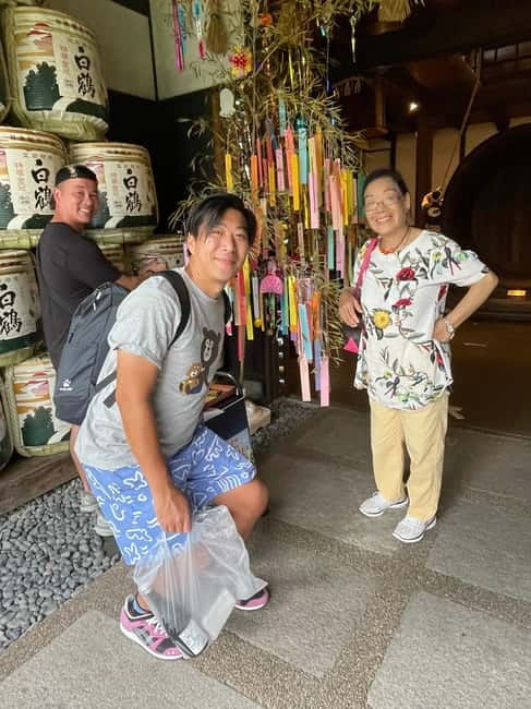 Kobe: Guided Sake Breweries Tour with Tastings - Nada Kobe Sake Tour, where the beer-like smell turns into culture