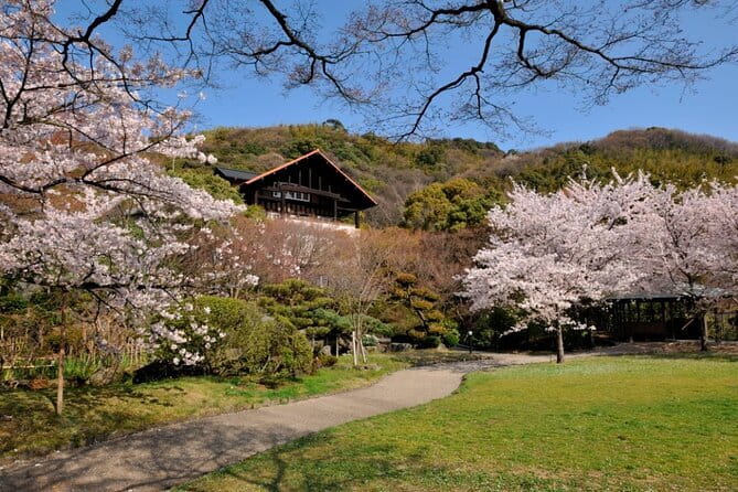 Kyoto 1 Day Suntory Yamazaki Distillery Tour and Asahi Art Museum - Suntory Yamazaki Distillery: MONOZUKURI tour, in-person English, then tasting