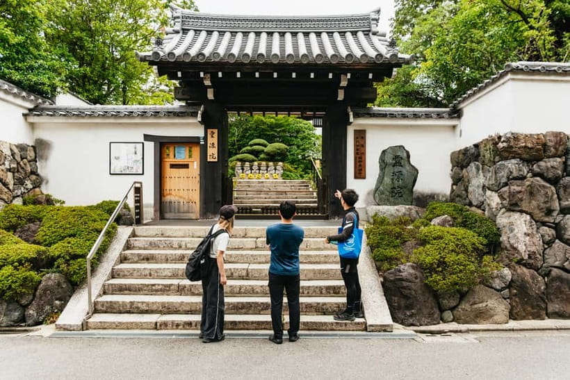 Kyoto: 3-Hour Fushimi Inari Shrine Hidden Hiking Tour - Two viewpoint stretches that balance photos and effort