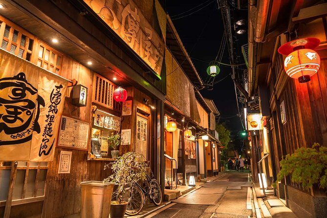 Kyoto 5-Star Geisha Night Walk: Small-Group Authentic Experience - Why Gion After Dark Works Better Than Daytime Crowds