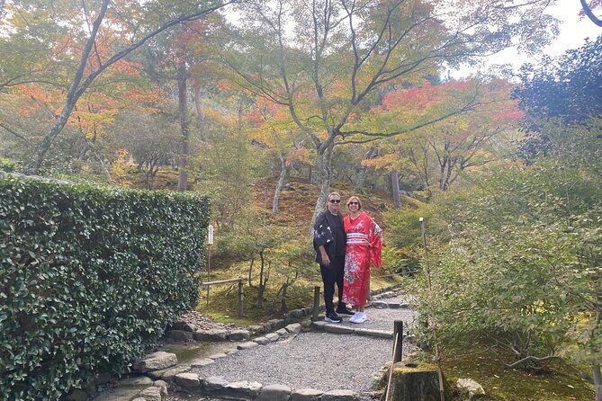 Kyoto 6hr Instagram Highlights Private Tour with Licensed Guide - Gion district: the photo street turns into a walk with meaning