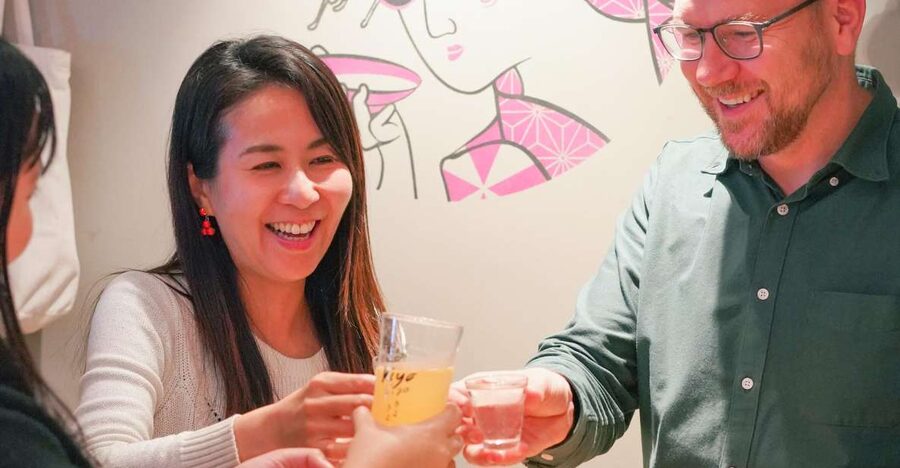 Kyoto : Bar Hopping Tour in Pontocho Alley at Night - Key things to know before you go