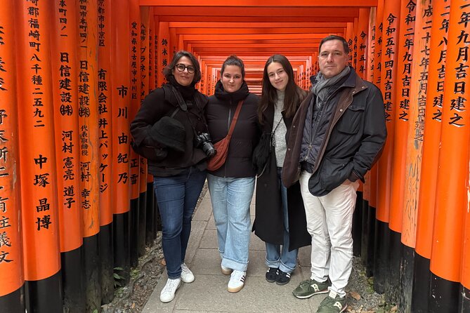 Kyoto Early Bird English Tour: Fushimi Inari & Gion(Private opt) - Meeting at Kyoto Station, then switching to a walking rhythm