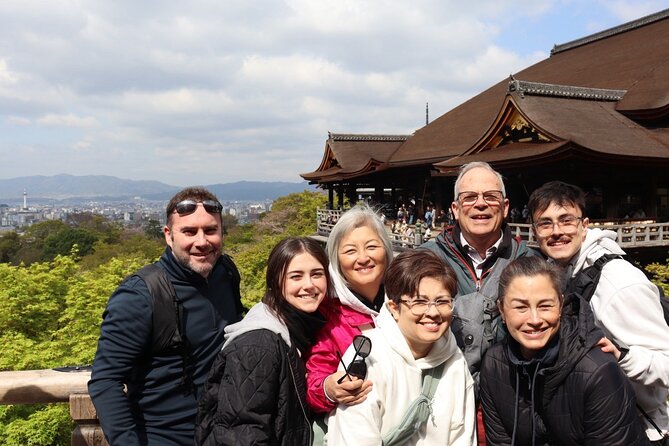 Kyoto Early Bird English Tour: Gion & Higashiyama(Private opt) - Stop 4: Yasaka Pagoda (Hokanji), an old wooden landmark