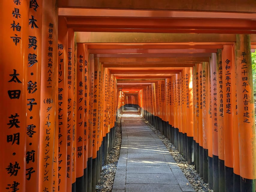 Kyoto: Early Morning Fushimi Inari Shrine - Beat the Crowds - Viewpoint Break: Where the Torii Tunnels Actually Look Like Themselves