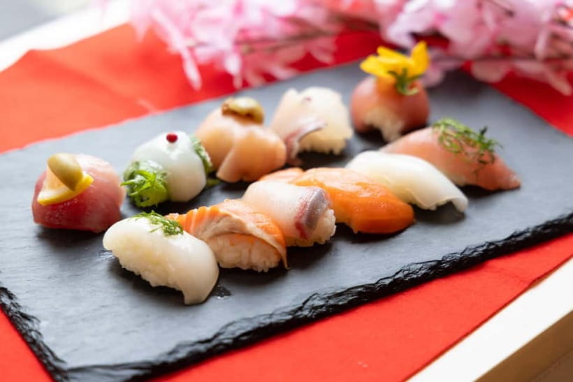 Kyoto: Enjoy Sushi & Market Tour! Best for Family & Couple! - Vinegar Rice Basics, Then Making Nigiri, Temari, and Temaki