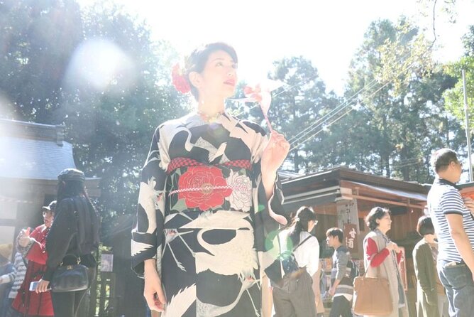 Kyoto:Family-Friendly Kimono & Yukata Experience at WARGO - Standard vs Deluxe, When Upgrades Are Worth It