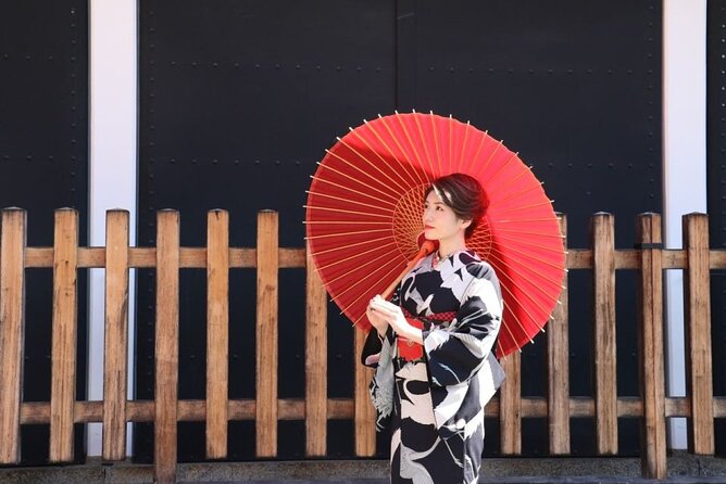Kyoto:Family-Friendly Kimono & Yukata Experience at WARGO - Comfort and Family-Friendly Handling