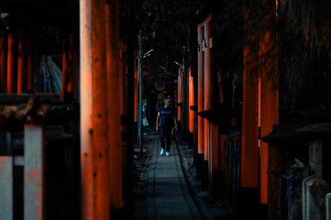 Kyoto Fushimi-Inari Night Walking Tour - What you will see at Fushimi Inari-taisha after dusk