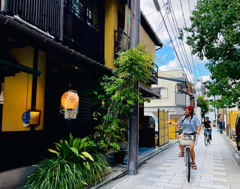 Kyoto: Fushimi Inari Shrine and Tofukuji Temple E-Bike Tour - Key things that make this Kyoto e-bike tour work