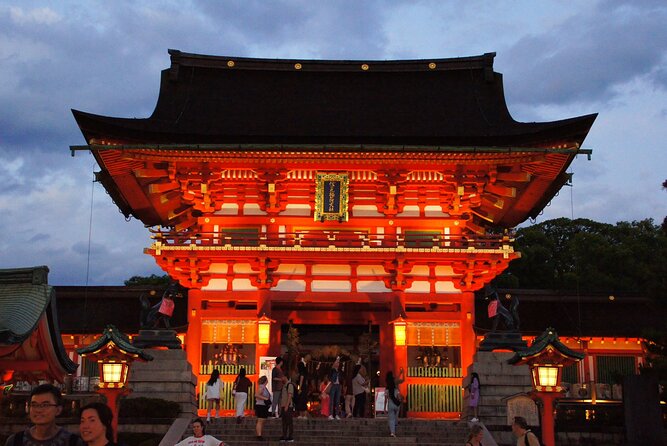 Kyoto: Fushimi Inari Shrine Walking Tour - How hard is it? The practical reality of the mountain trails