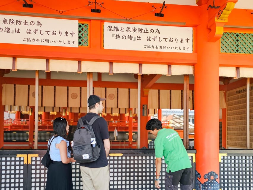 Kyoto: Fushimi Inari Taisha Guided Walking Tour - Practical tips that keep the walk comfortable and respectful
