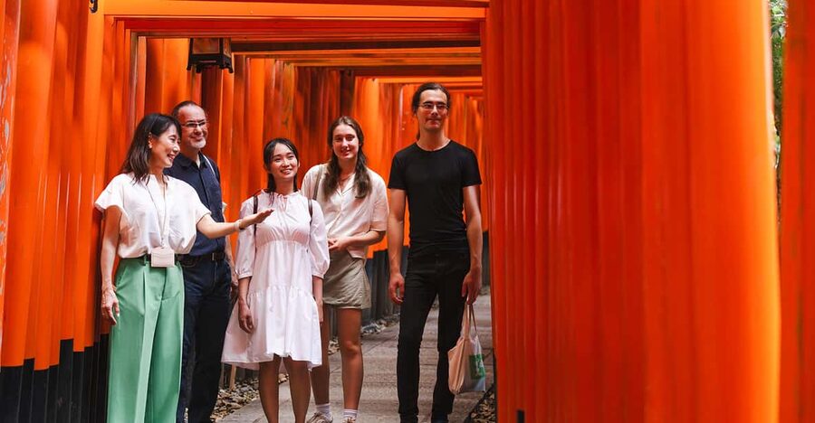 Kyoto: Fushimi Inari Taisha Shrine Walking Tour with Guide - Why Fushimi Inari plus Sekiho-ji works so well