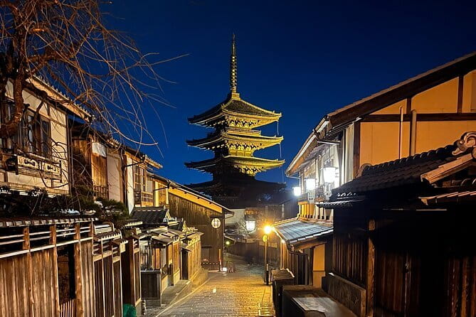 Kyoto Gion Early Morning Walking Tour - Stop 2: Hanamikoji Street, where the drama is in the design