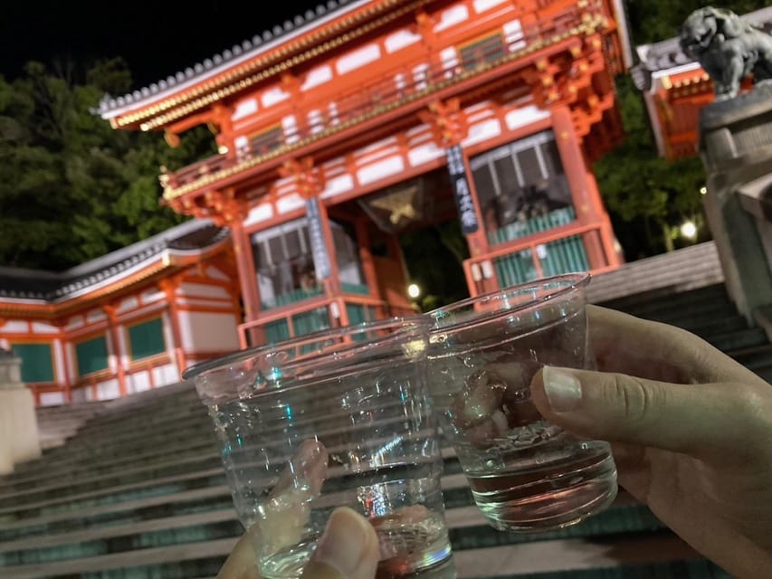 Kyoto: Gion Evening Walk with Hidden Gems, Geisha & Sake - Stop-by-stop: Hanamikoji Street to Yasui Kompira-gū Shrine