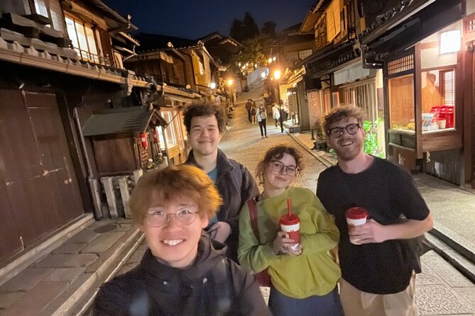 Kyoto: Gion Magical Night Walking Tour - Stop 2: Yasui-Konpiragu, love prayers, and relationship symbolism
