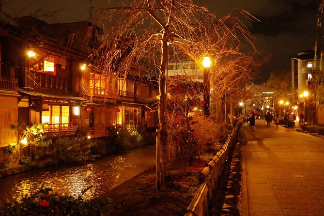 Kyoto: Gion Night Walking Tour with Geisha Insight - Stop 2: Kawaramachidori near Shijo-Kawaramachi, plus Kyoto’s modern backstreets