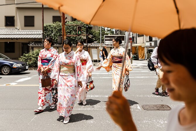 Kyoto Gion Private Tour with a Local Guide – Geisha District - Why Gion changes when you have a guide