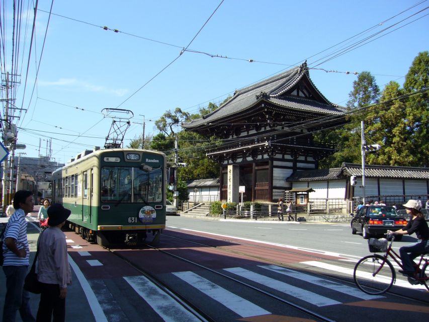 Kyoto Highlights 7-Hour Private Guided Tour - Ninenzaka or Sannenzaka Slope: The End-Stage Walk Toward Gion