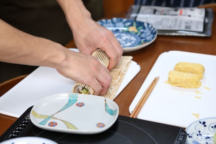 Kyoto Home Cooking Class &Supermarket tour near Fushimiinari - Why this Kyoto class near Fushimiinari feels like a home visit