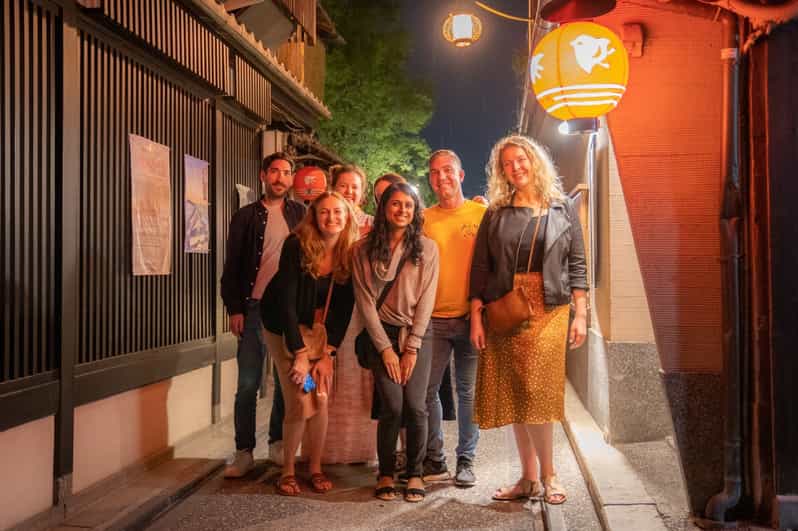 Kyoto: Izakaya Bars Guided Walking Tour - Kawaramachi to Kiyamachi: why this bar-hopping route works