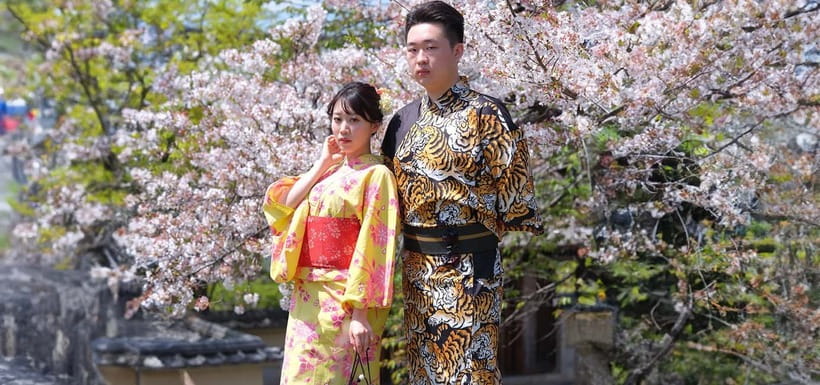 Kyoto Kimono Rental mimosa ｜Kimono/Yukata Rental Couple Plan - Dressing experience: what is included, what costs extra