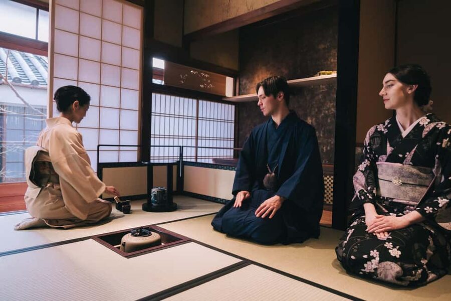 Kyoto: Kimono Tea Ceremony at Orizuruya Gion - Matcha, wagashi, and what to pay attention to