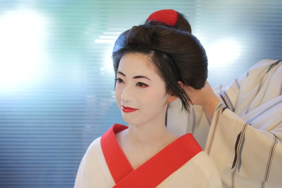 Kyoto kiyomizu Temple : Maiko and Samurai Couple Photoshoot - The photos you get: 3 printed shots and a DATA set