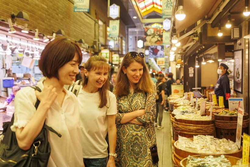 Kyoto: Local Food Tasting Tour at the Nishiki Market - Nishiki Market: the 400-Year-Old Food Corridor