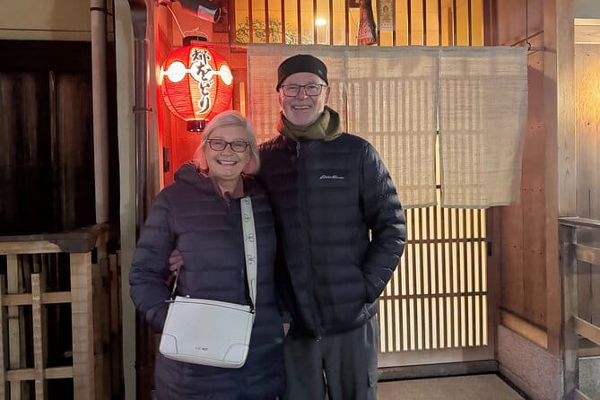 Kyoto Magical Night English Tour: Gion & Fushimi Inari Shrine - The real payoff: Kyoto’s “first evening” lighting and flow