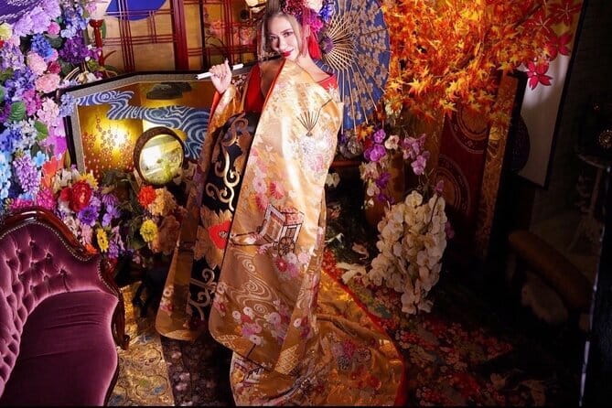 Kyoto Magical Night English Tour: Gion & Fushimi Inari Shrine - Sannenzaka and Ninenzaka stone streets: walking in time, not just on stone