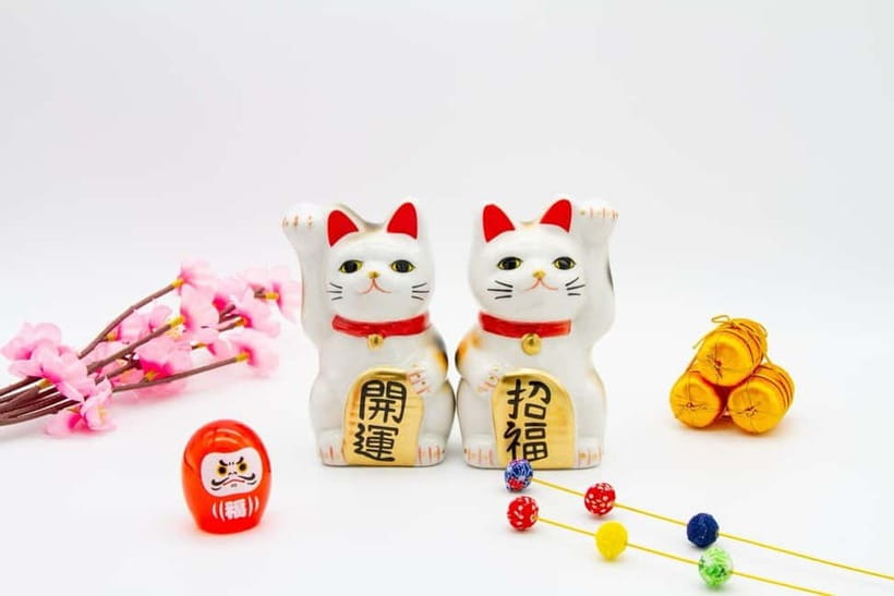 Kyoto: Make Your Own "Daruma" Craft & Painting Workshop - Painting your own style: tips that keep your figurine looking sharp