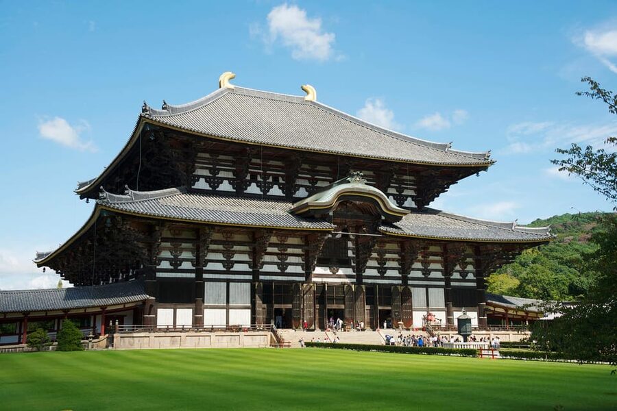 Kyoto: Nara, Todaiji, Kasuga Taisha Shrine Private Full Day - Naramachi Stroll: Edo-Period Merchant Lanes in One Hour