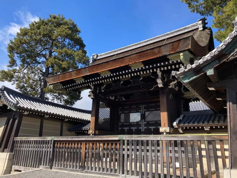 Kyoto: Nijo Castle and Kyoto Imperial Palace Guided Tour - Why This 3-Hour Walk Covers Two Kyoto Power Centers