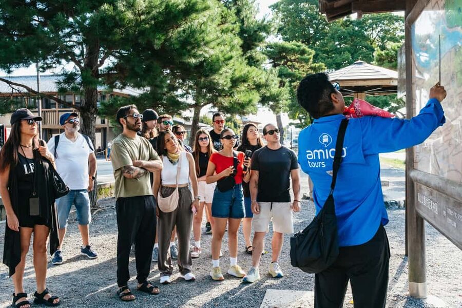 Kyoto: Nijo Castle, Kiyomizu & Fushimi Inari Guided Tour - Price and logistics: is $54 good value for your Kyoto day?
