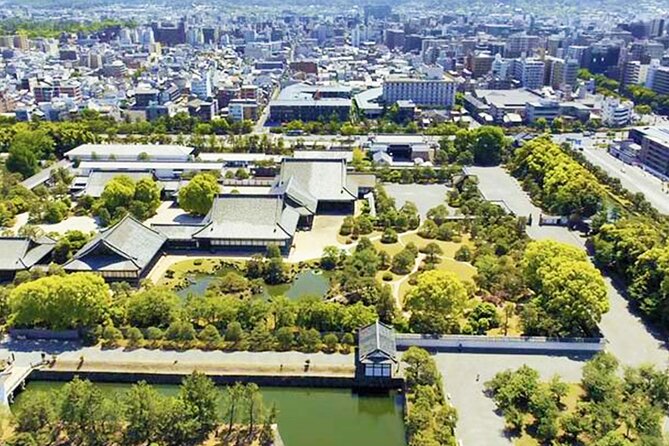 Kyoto: Nijo Castle World Heritage Guided Tour with Admission - The 1 hour 30 minute flow inside Nijo Castle