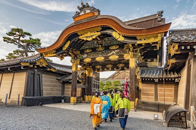 Kyoto: Nijo, Kinkaku-ji, Arashiyama, Kiyomizu & Fushimi Inari - Quick hits: what makes this Kyoto highlights bus tour tick
