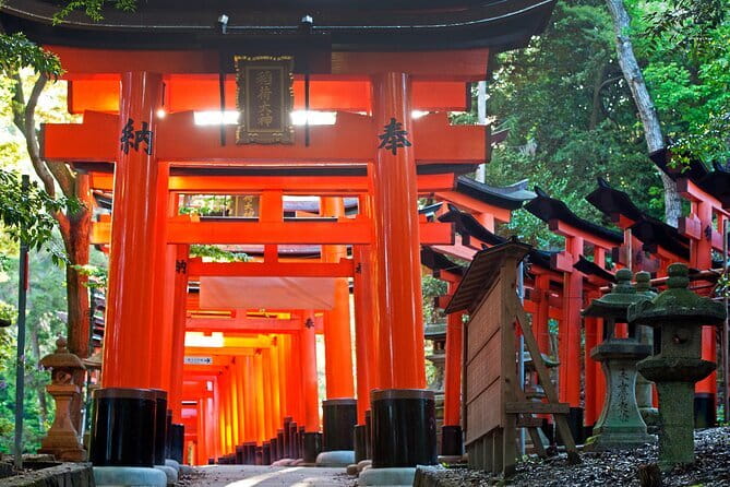 Kyoto: Nijo, Kinkaku-ji, Arashiyama, Kiyomizu & Fushimi Inari - Arashiyama Bamboo Forest early access: the calm version of a famous walk