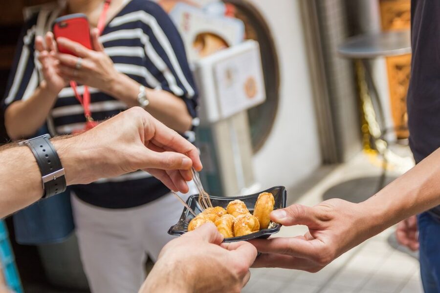 Kyoto: Nishiki Market Food Tour - Guide Quality Is the Real Secret, From Raquel to Sanae