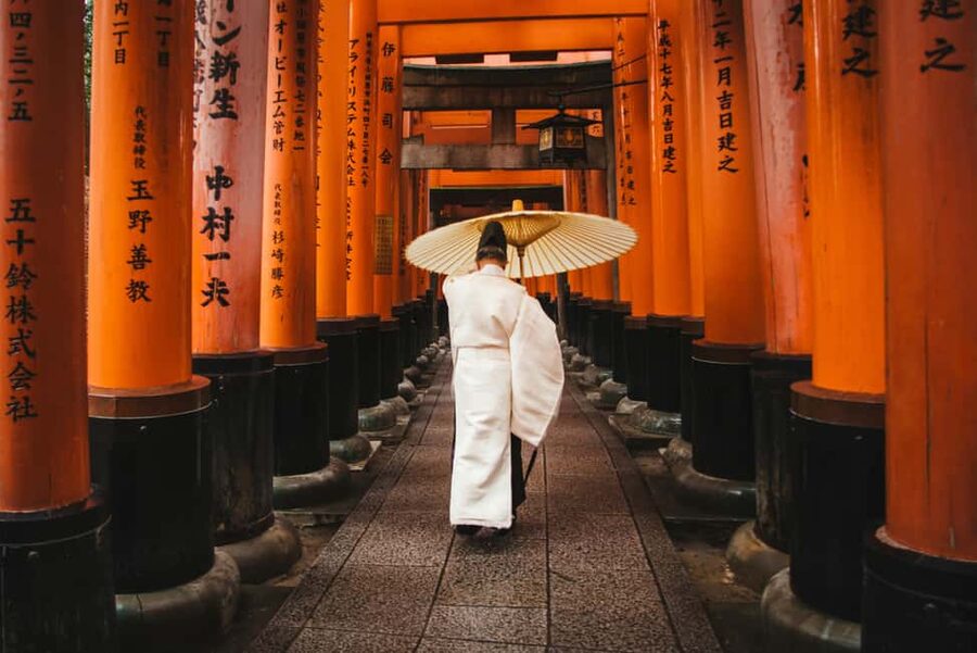 Kyoto/Osaka: Kyoto&Nara Customized Private Highlights Tour - Arashiyama Bamboo Grove: A Quiet Green Start for Your Big Day