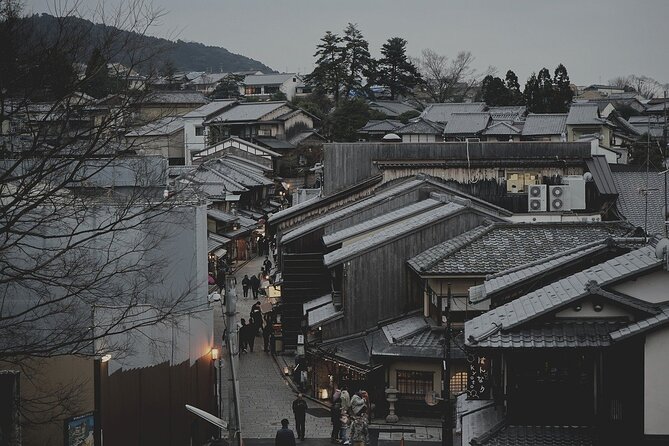Kyoto: Private Flexible 3 hours tour with a local guide - Price and logistics, what $131.38 buys you