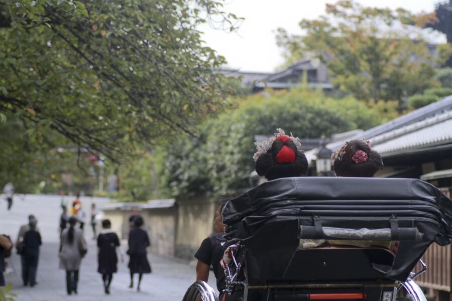 Kyoto: Private Rickshaw Tour of Gion and Higashiyama Area - Why this rickshaw tour feels like Kyoto, not a checklist