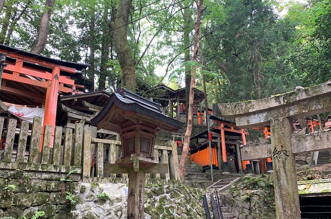 Kyoto private tour (Shore excursion available from Osaka or Kobe port) - Stop 2: Sanjūsangendō Temple and its 1001 statues