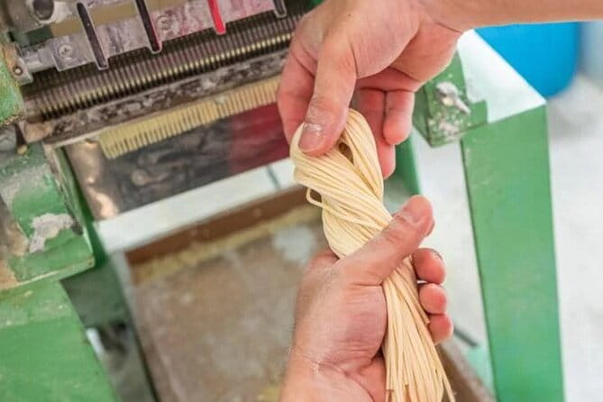 Kyoto Ramen Noodle Making Class - Your Hands-On Workflow: Dough to Noodles