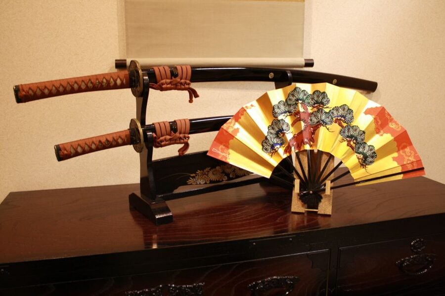 Kyoto: Samurai Kenbu Traditional Sword Dancing Show - Sword technique and the folding fan scenes