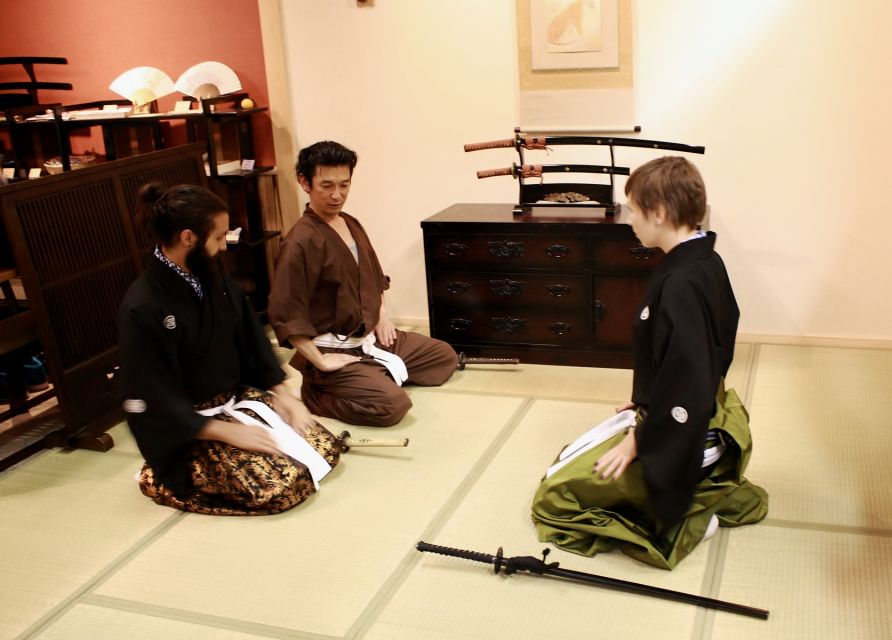 Kyoto: Samurai Sword Class by Experts in Traditional Arts - Costume changes and the photo shoot that makes it feel special