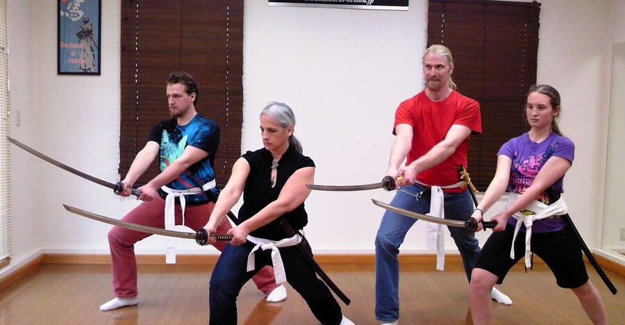 Kyoto: Samurai Sword Class by Experts in Traditional Arts - The class rhythm: film, costume up, then bow to the sword