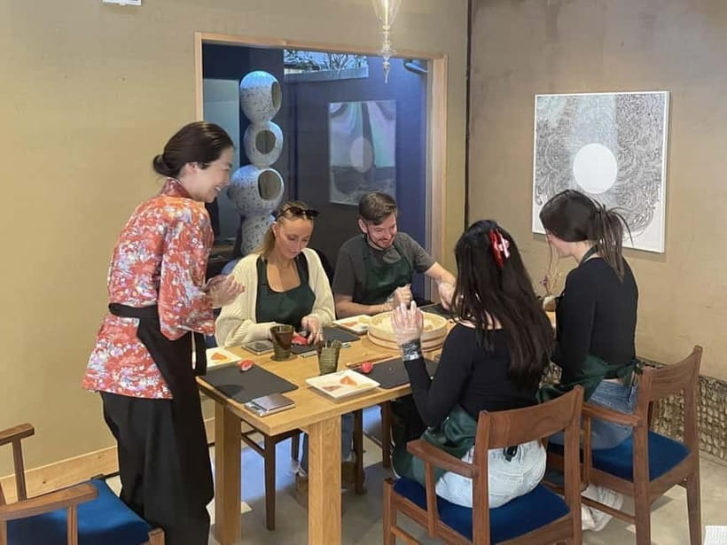 Kyoto: Small-Group Authentic Sushi Making Workshop - The 90 Minutes Plan, From Seasoned Rice to Finished Sushi